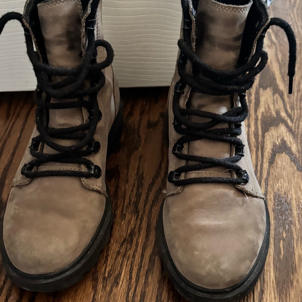 Sorel Ankle Boots in Brown and Black